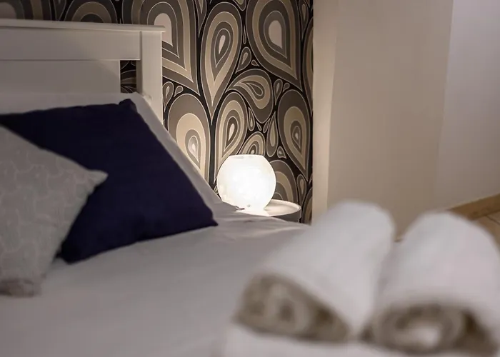 Via Nilo 30 * Neapel