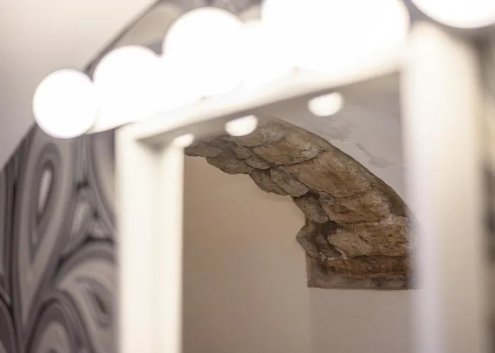 Appartamento Via Nilo 30 *