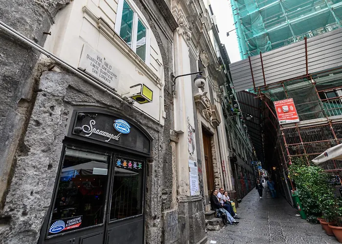 Appartamento Via Nilo 30 *